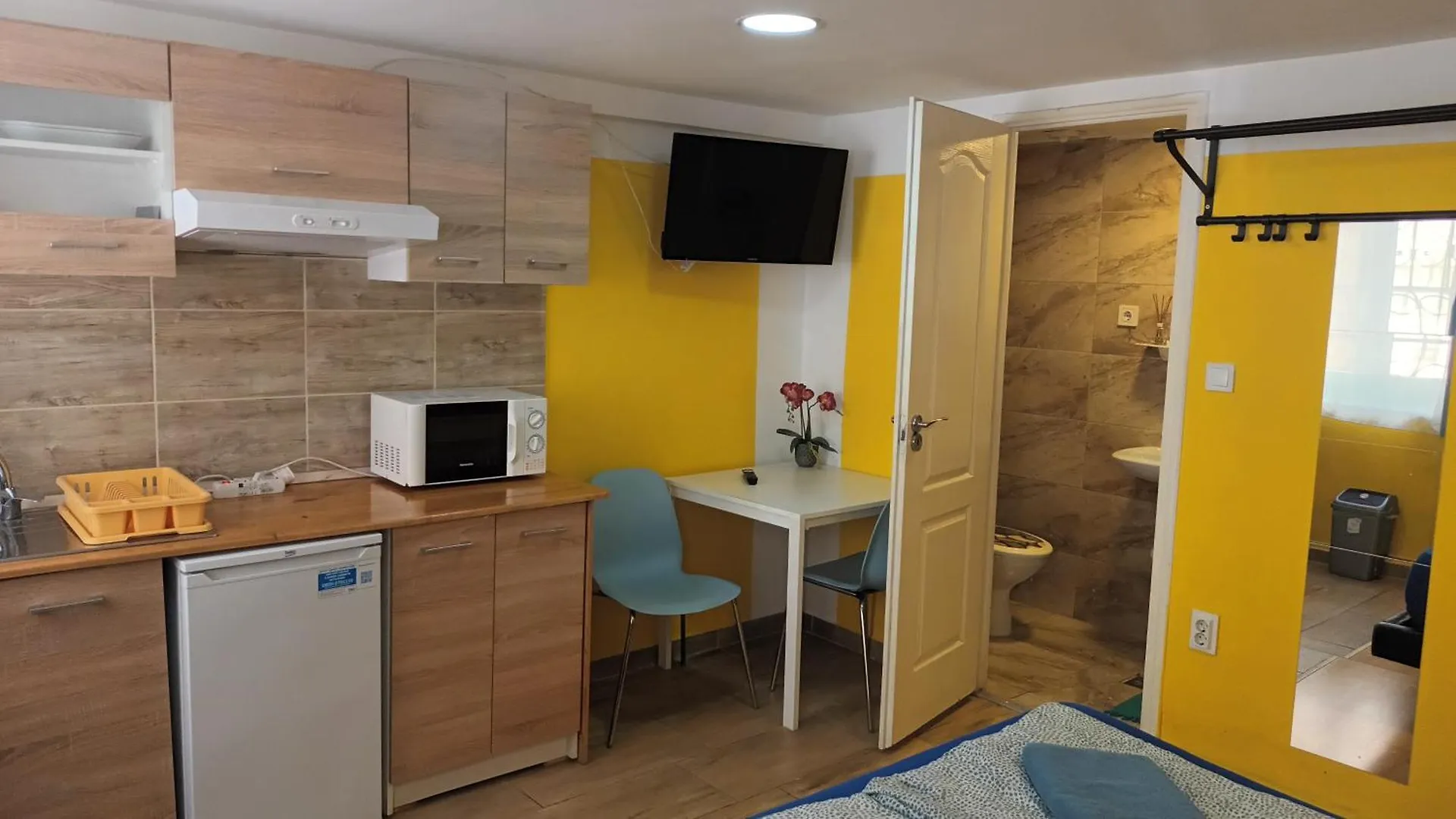 Deniz Guesthouse Будапешт Гостевой дом