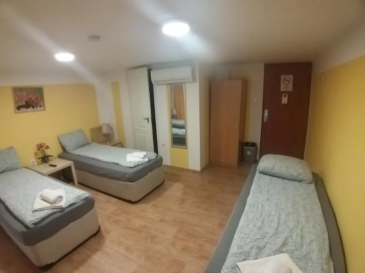בודפשט Deniz Guesthouse בית הארחה